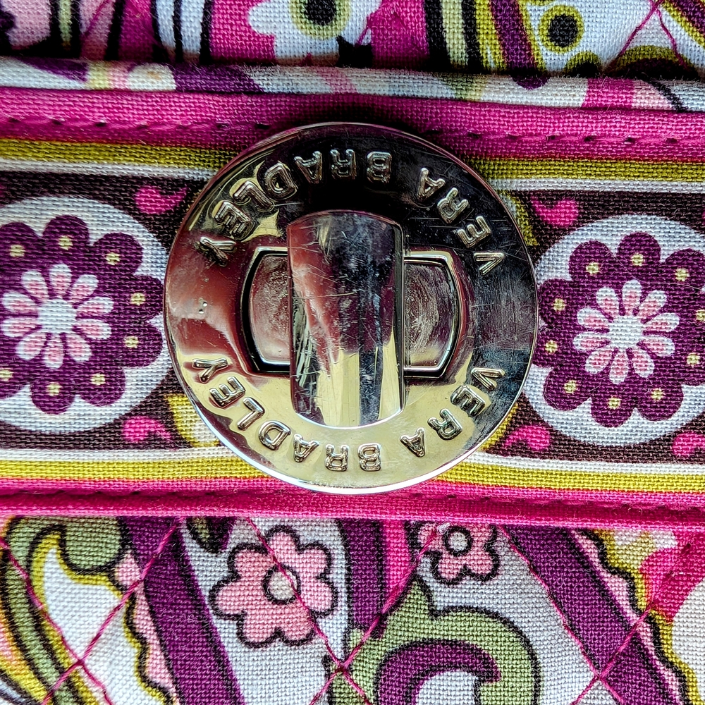 Vera Bradley Very Berry Paisley Cross Body Bag With Removable Straps - Picture 3 of 10